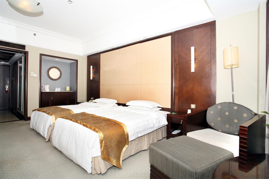Guangzhou Hotel Beijing Room photo